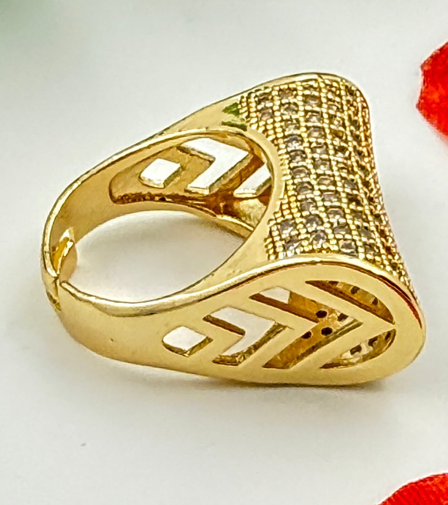 Celestia Glow Ring