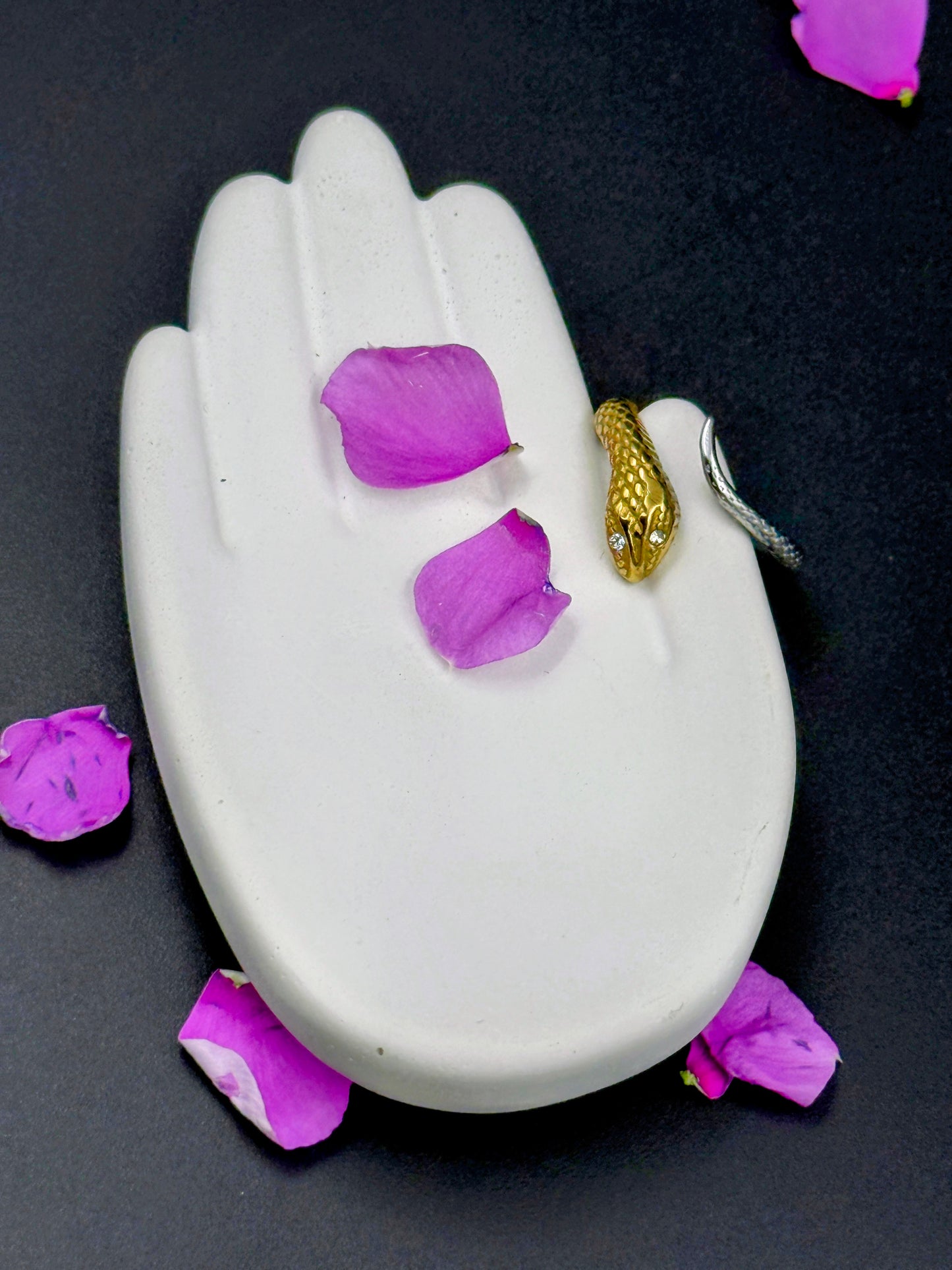 Crystal Eyed Serpent Ring