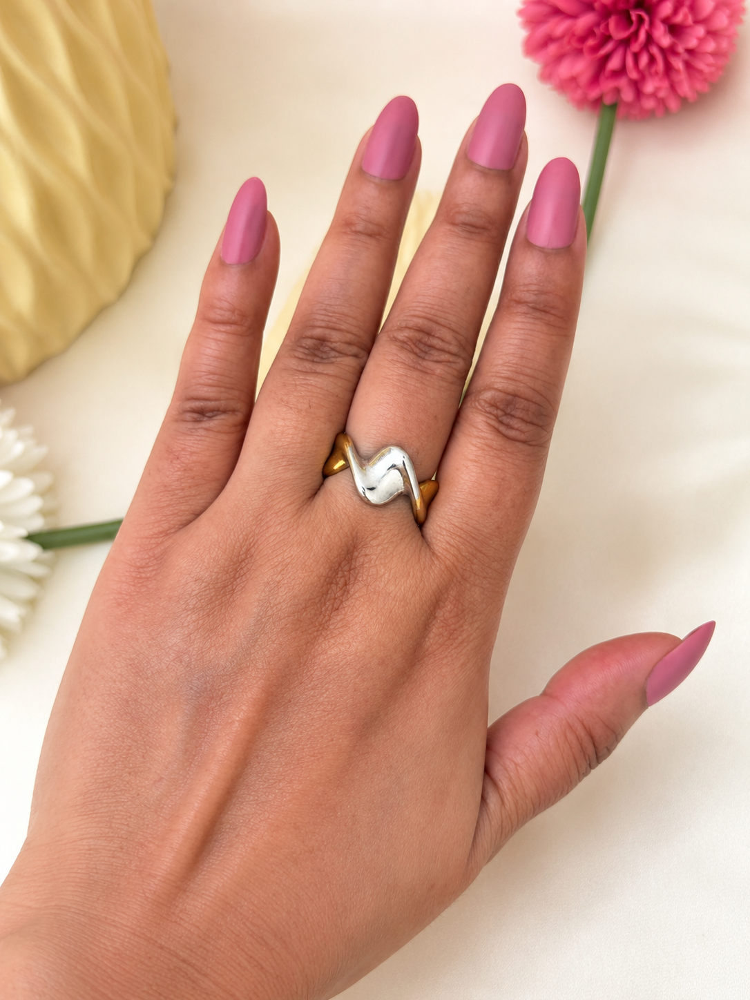 Harmony Twist Ring