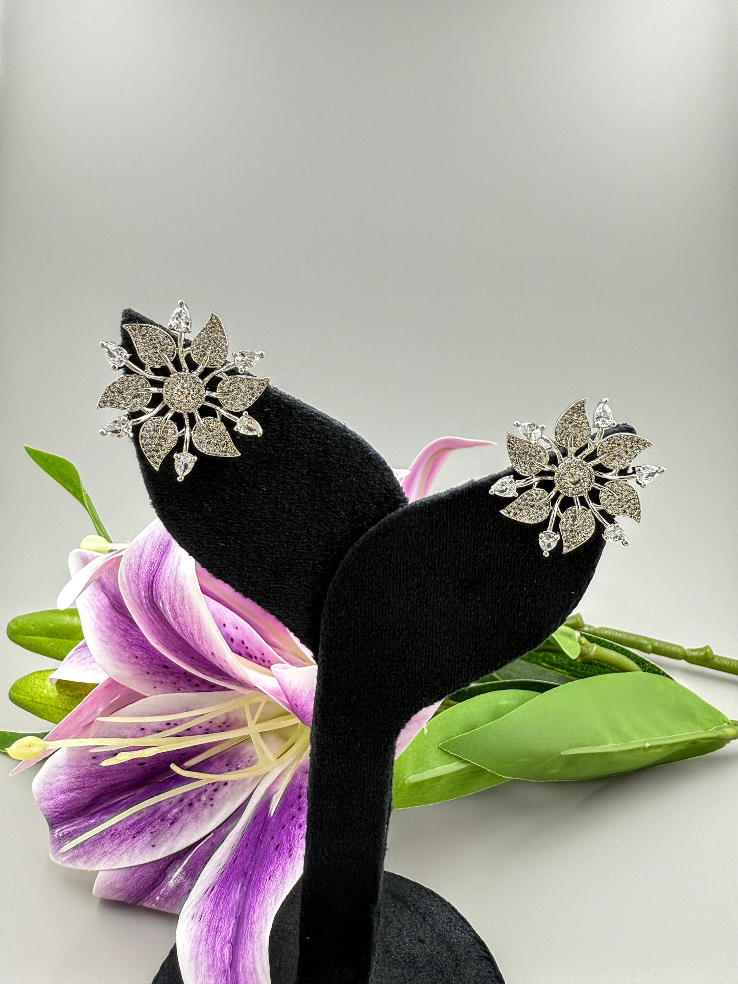 Sparkling Flora Studs