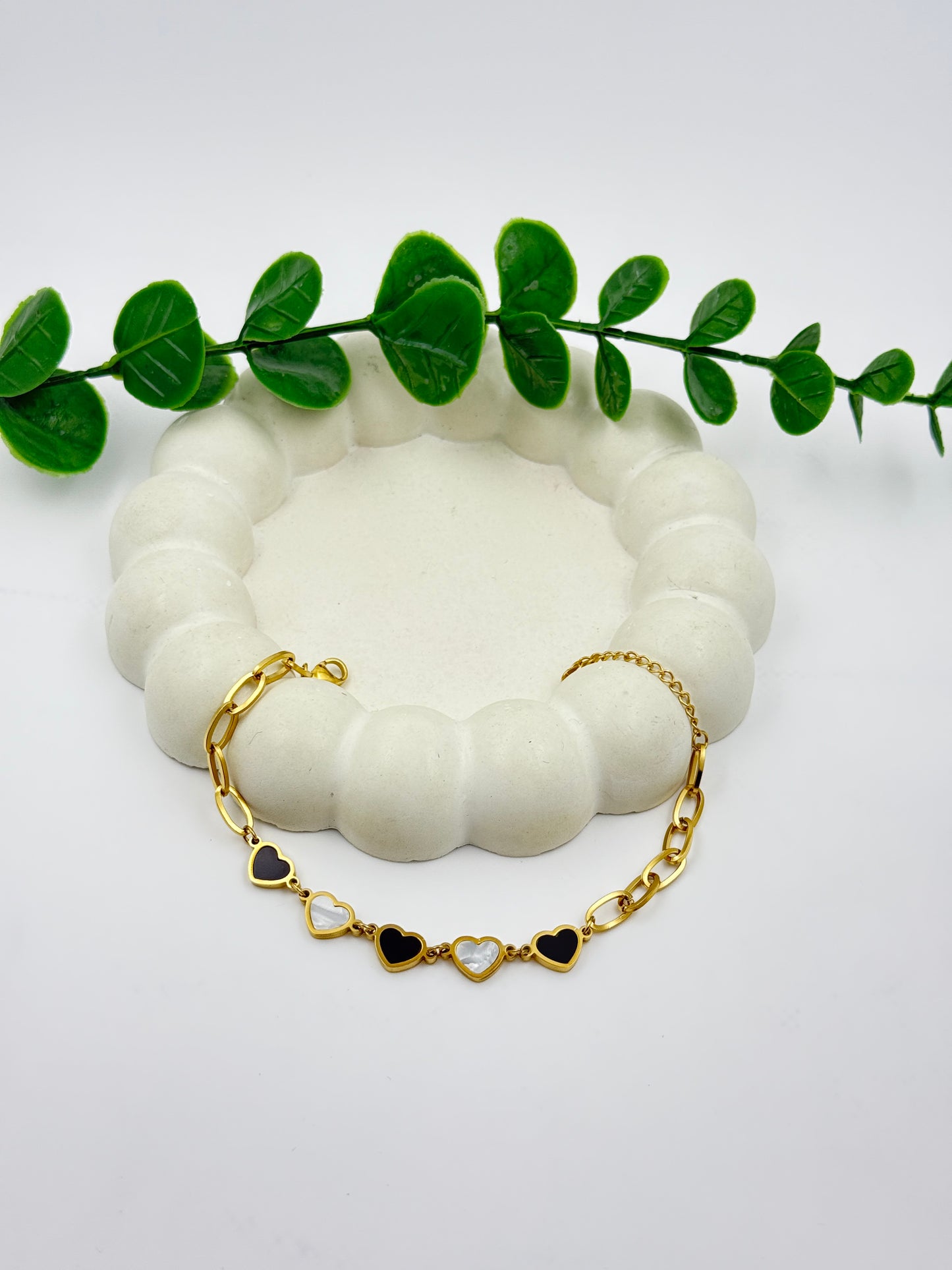 B & W Hearts Bracelet