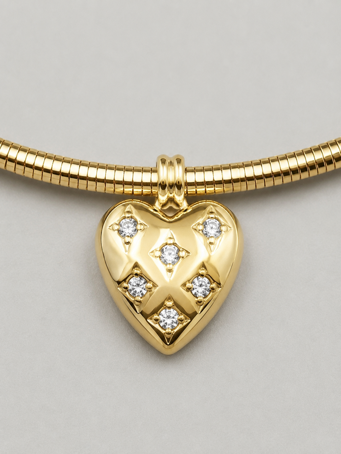 Blushing Heart Collar Necklace