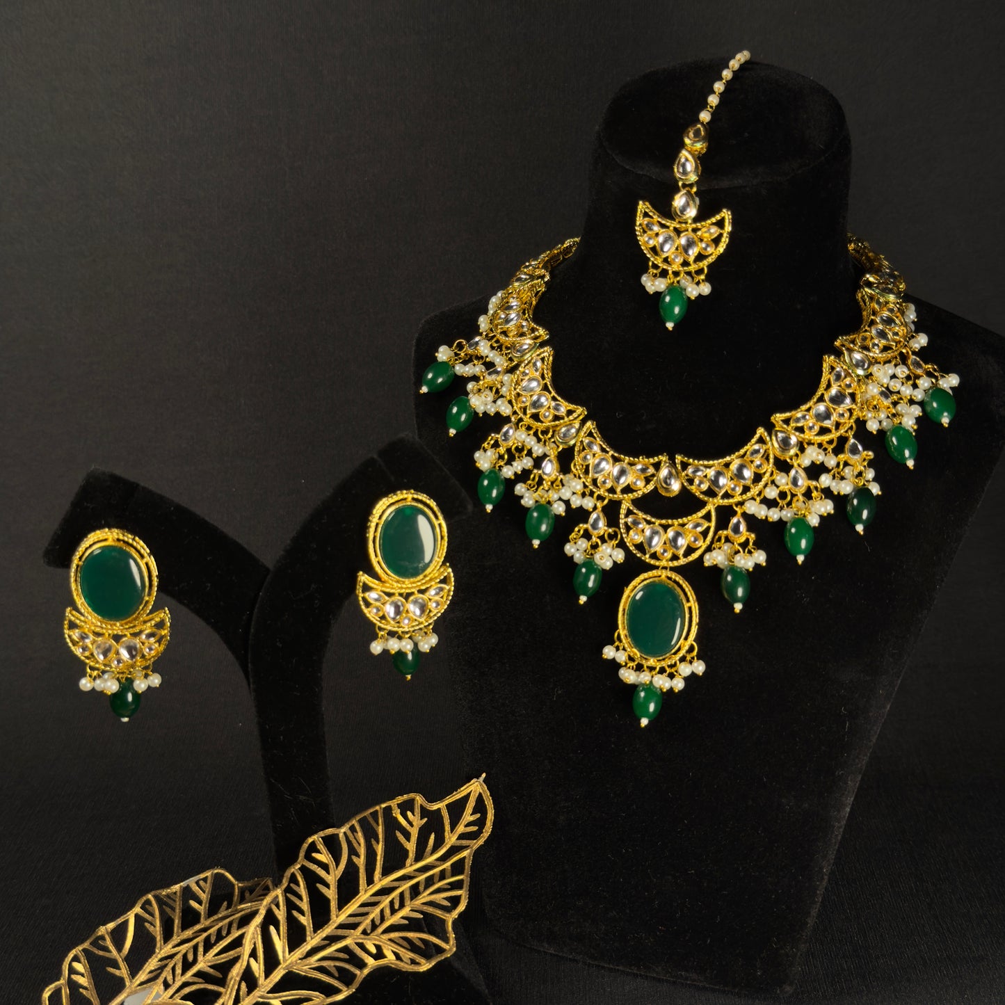 Enchanted Emerald Kundan Set