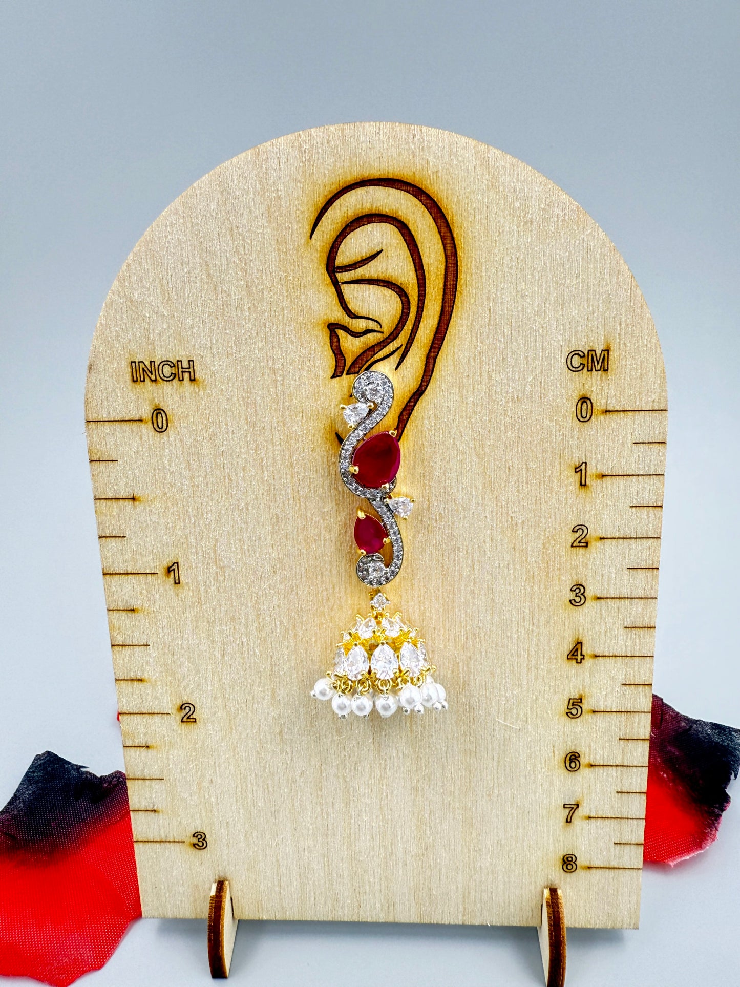 Gulnaar Shobha Jhumka