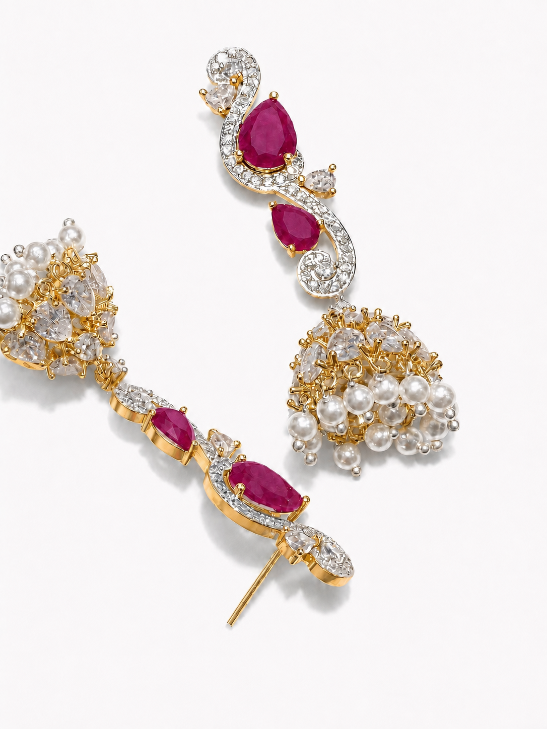 Gulnaar Shobha Jhumka