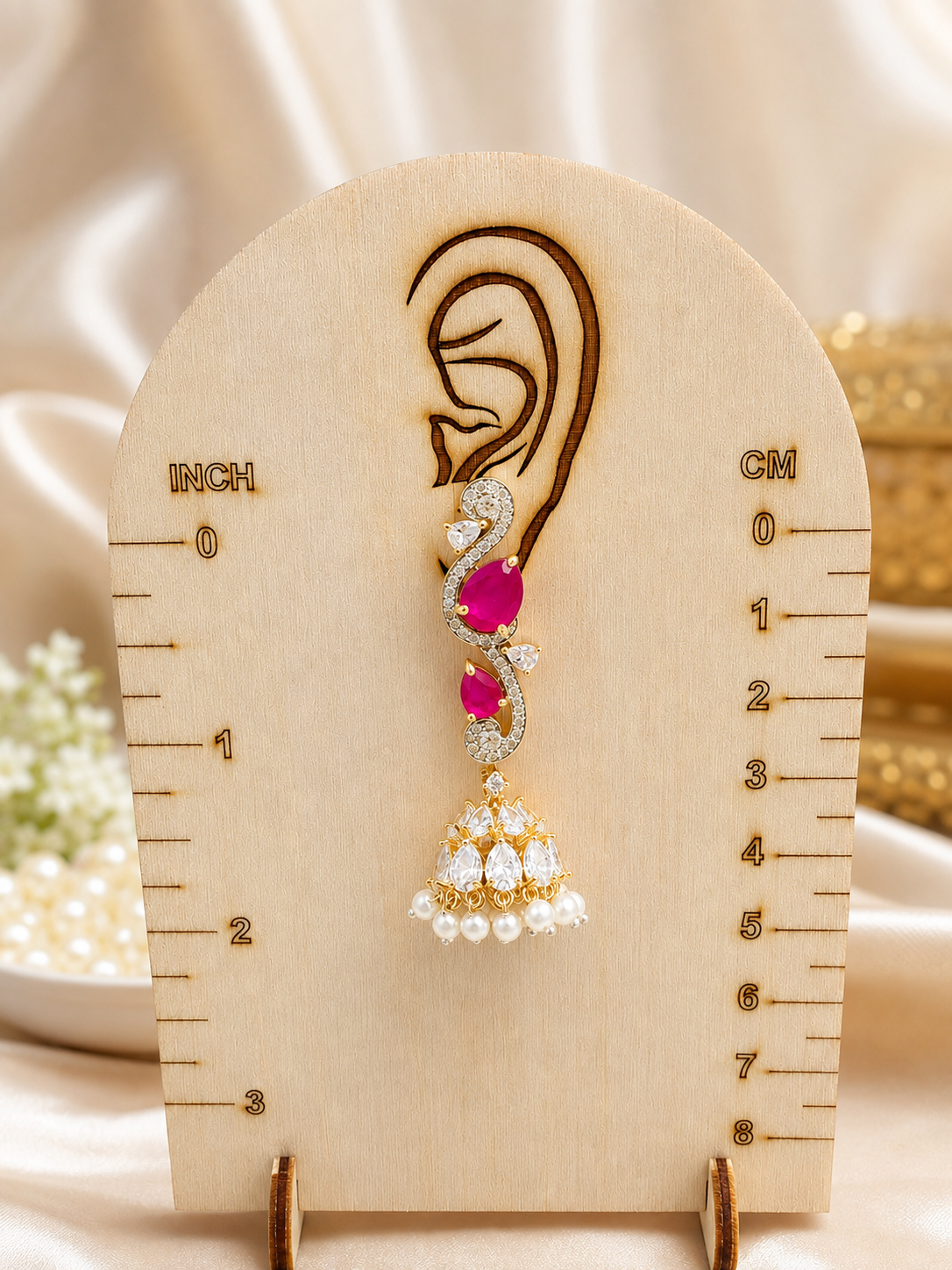 Gulnaar Shobha Jhumka