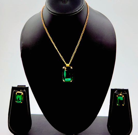 Verde Belle Necklace Set