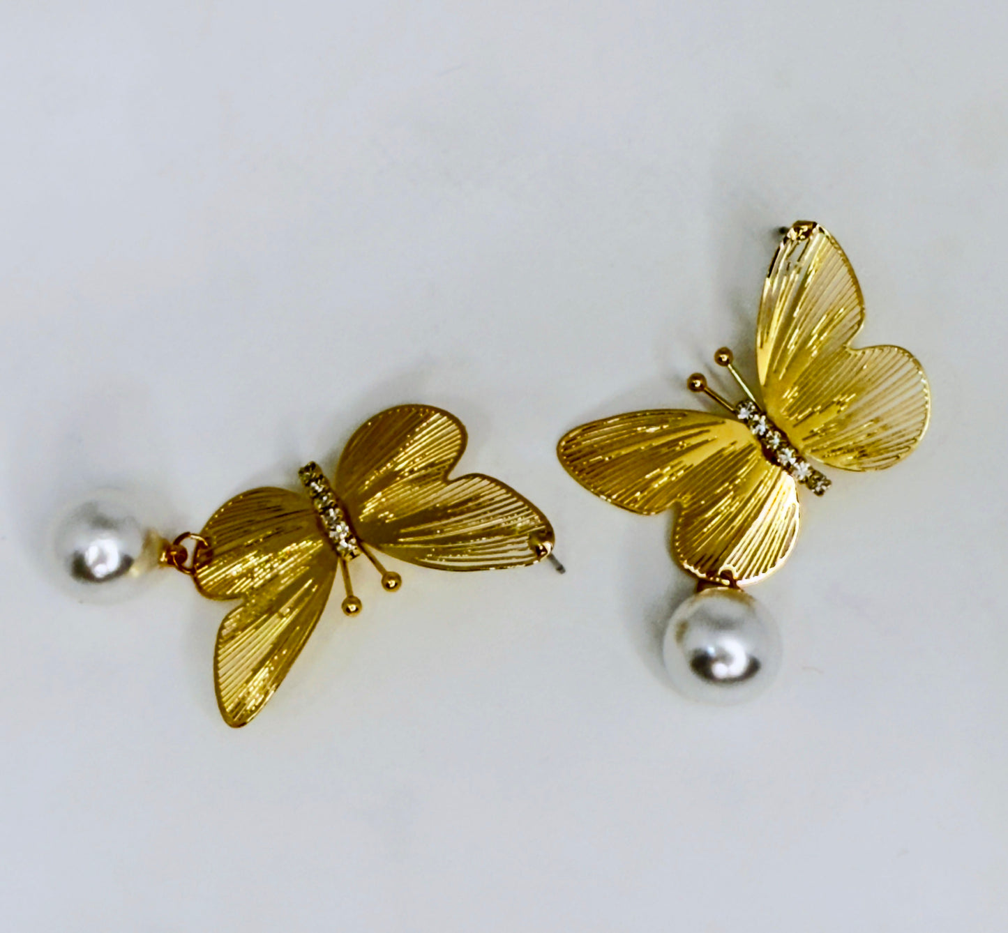 Blingy Pearl Butterfly Earrings