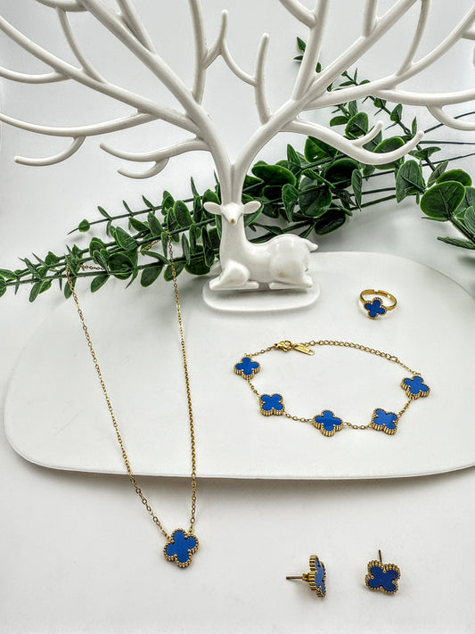 Blue Bloom Clover Set
