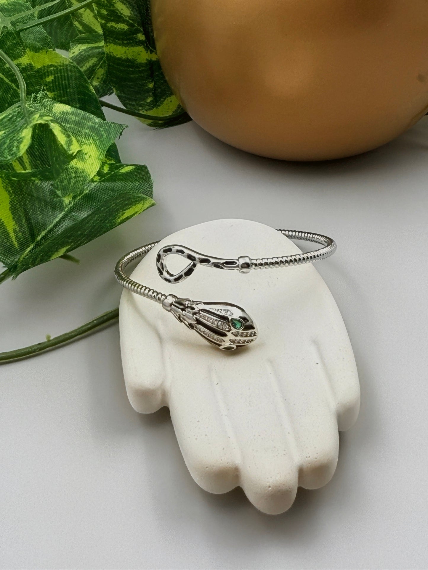 Dainty Serpentine Bracelet