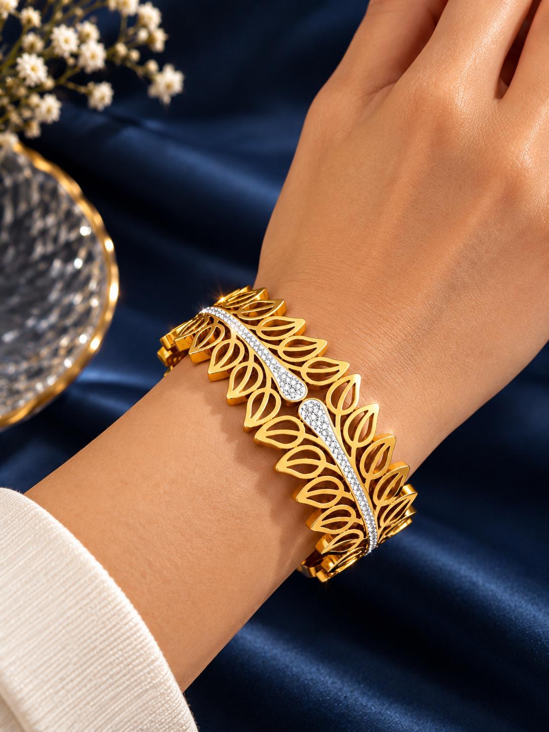 Imperial Laurel Statement Bracelet