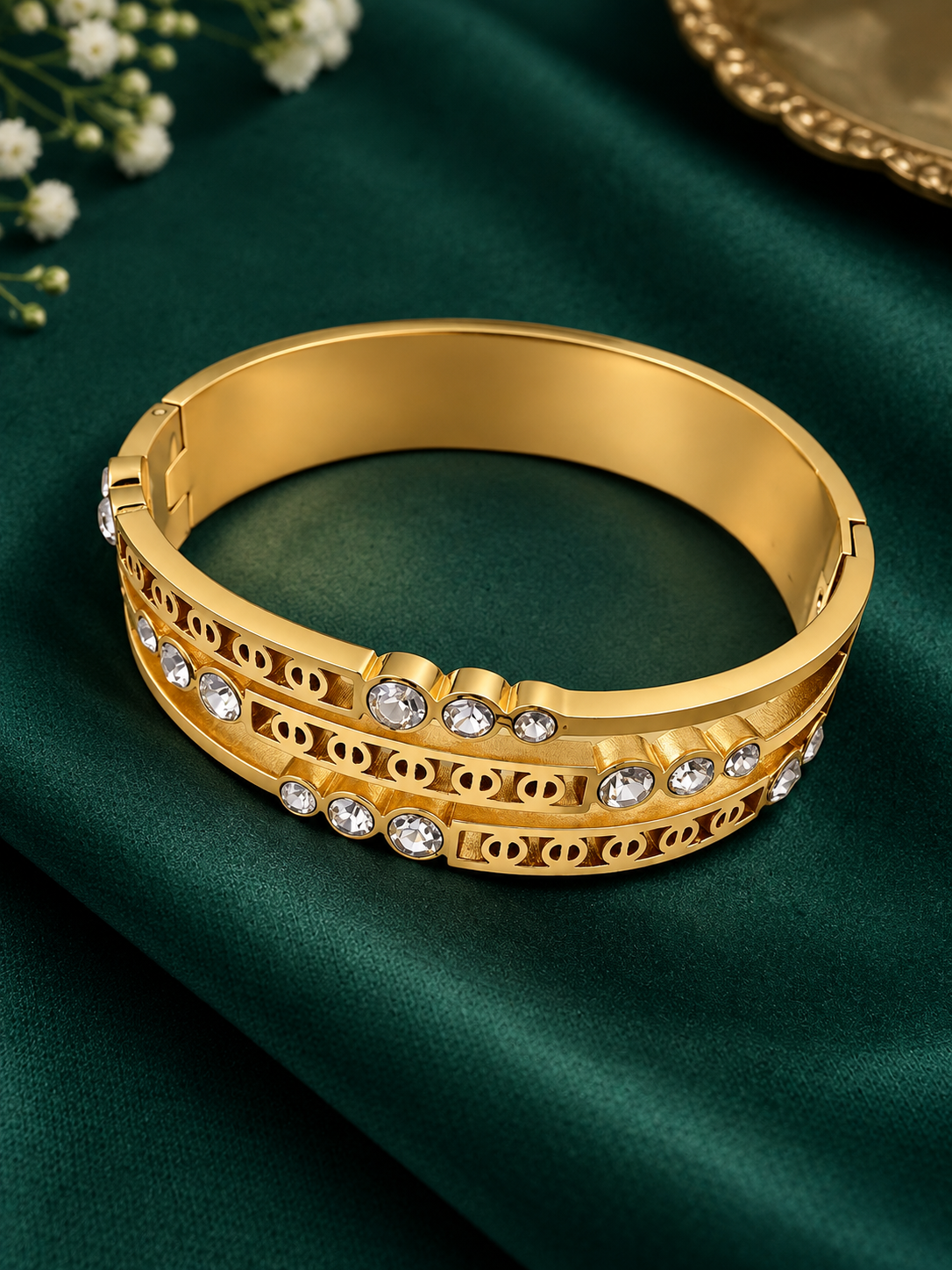 Lustre Loop Luxe Bracelet