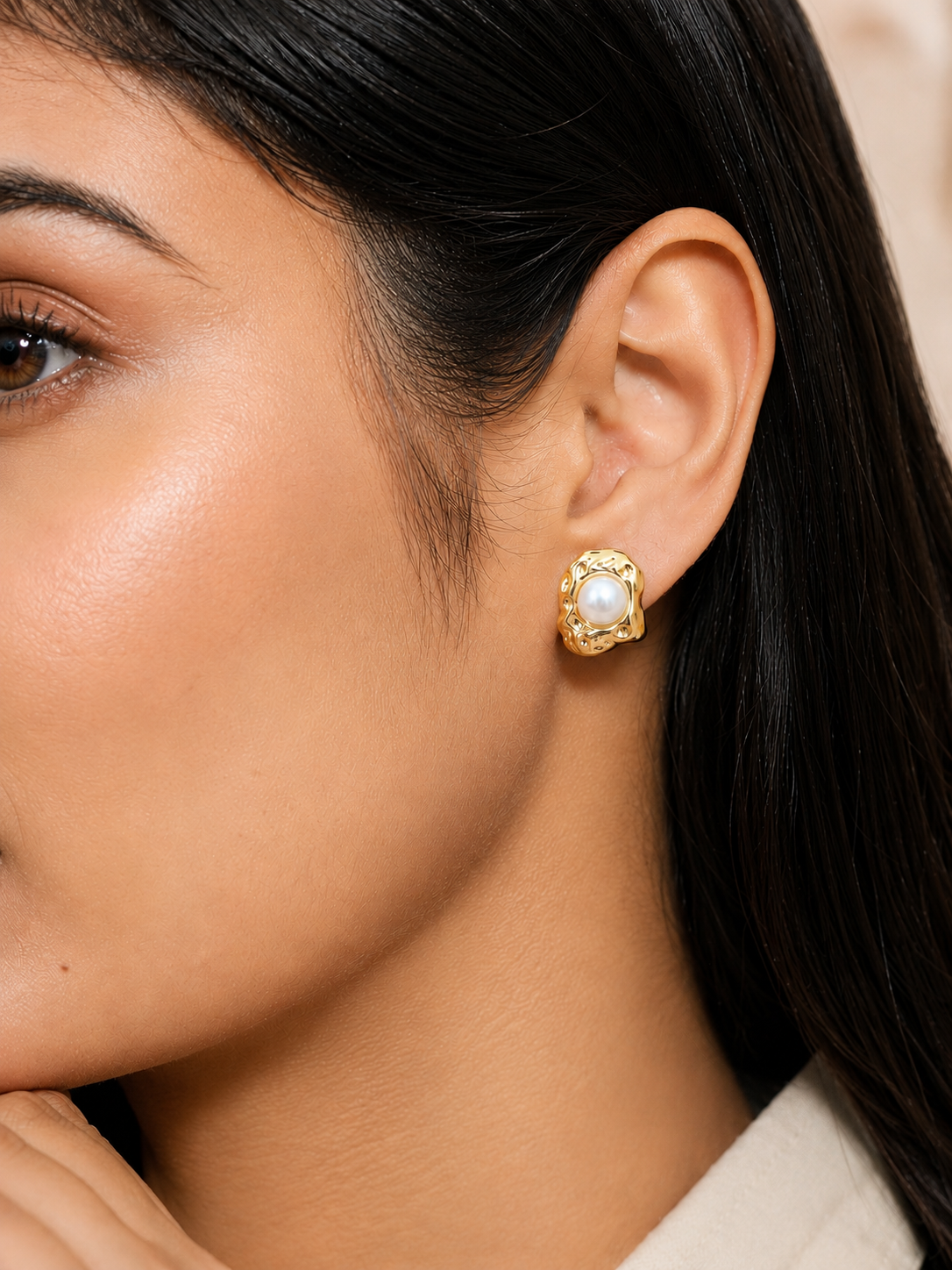 Molten Pearl Studs