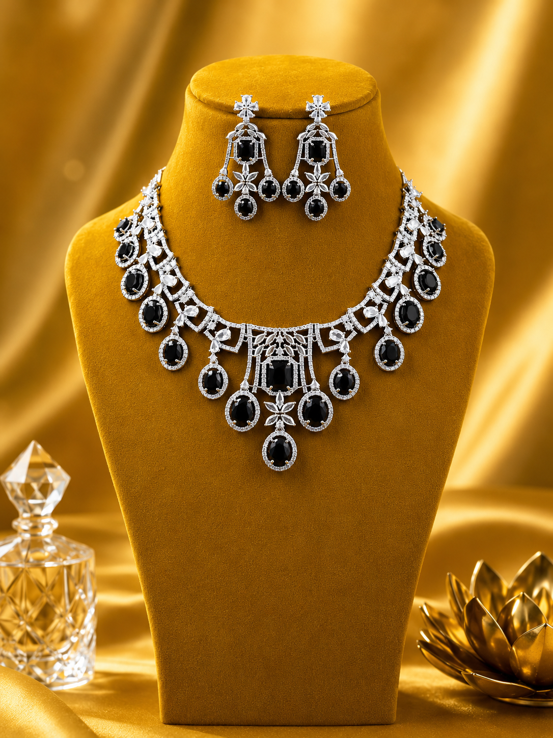 Noir Luxe Set