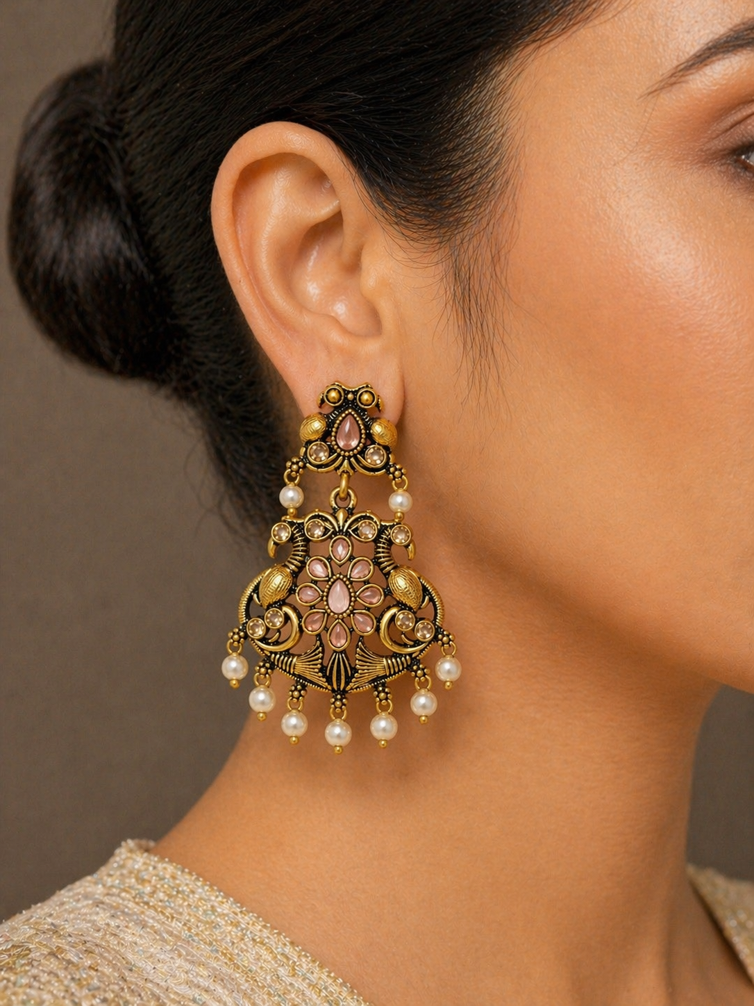 Rajsi Mayur Danglers – Champa