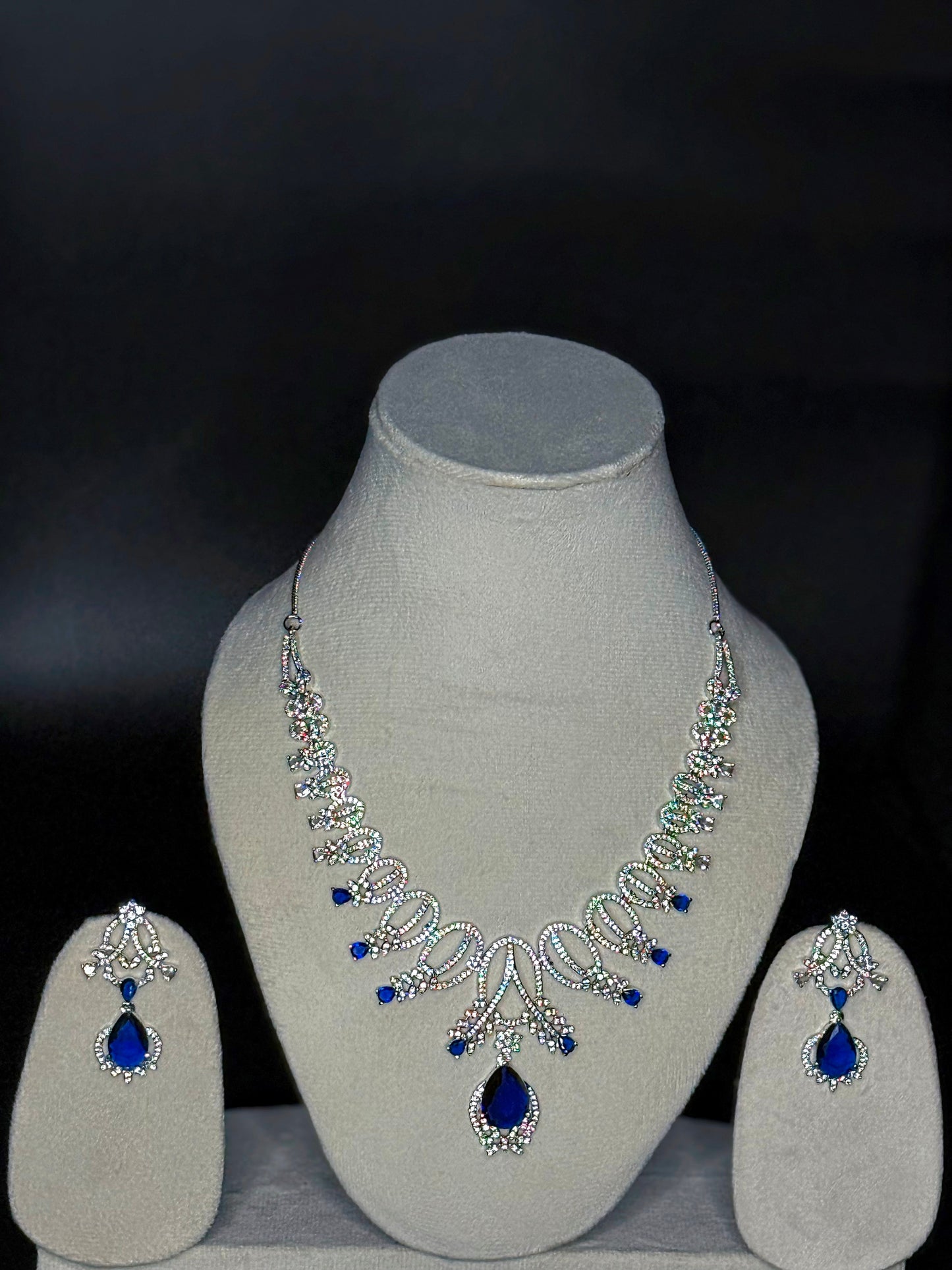 Sapphire Allure Set