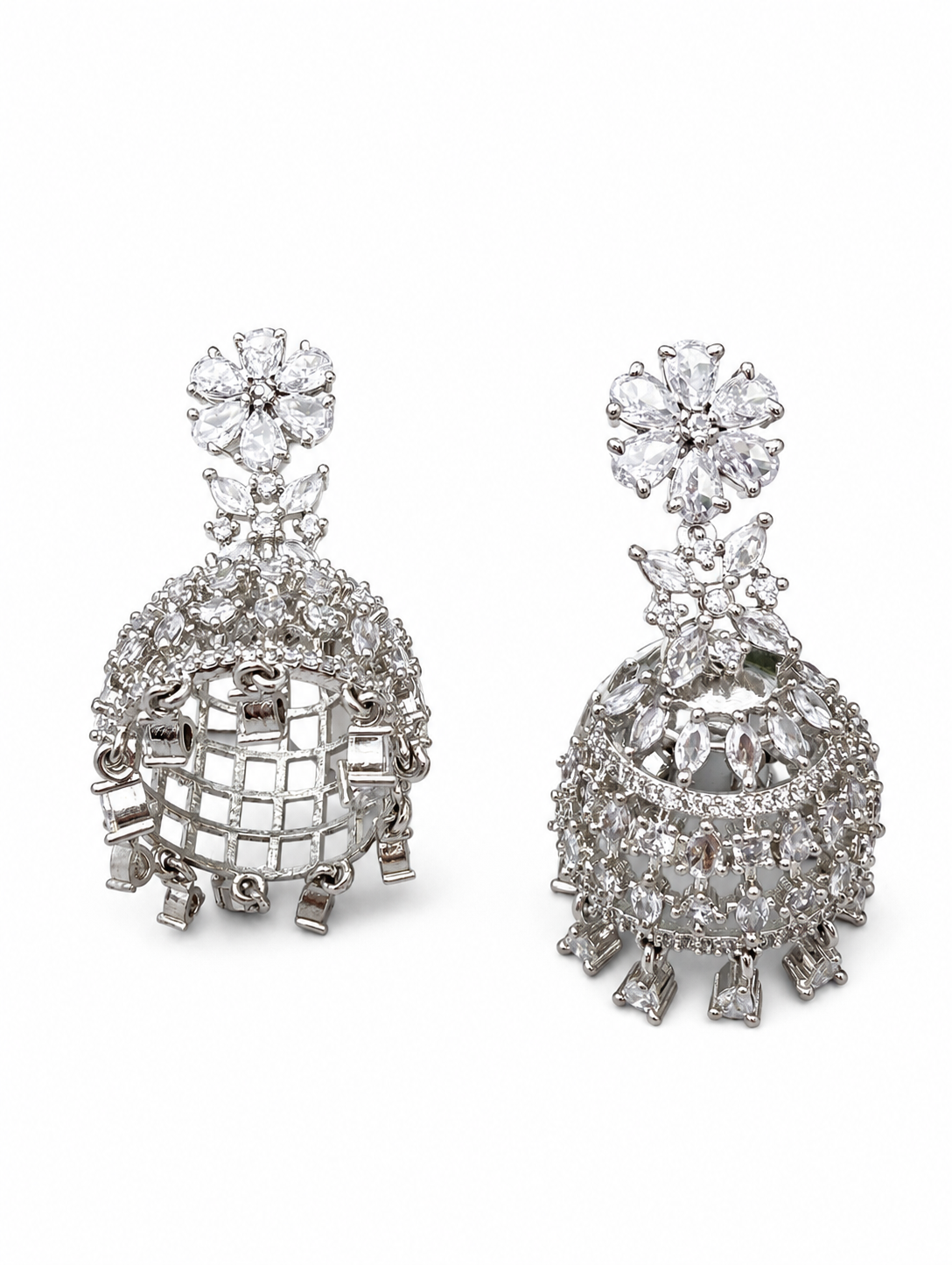 Tejvika Jhumka
