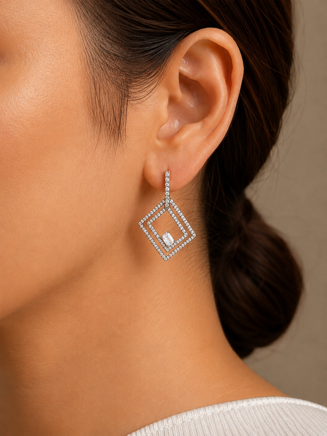 Varelle Earrings - Crystal