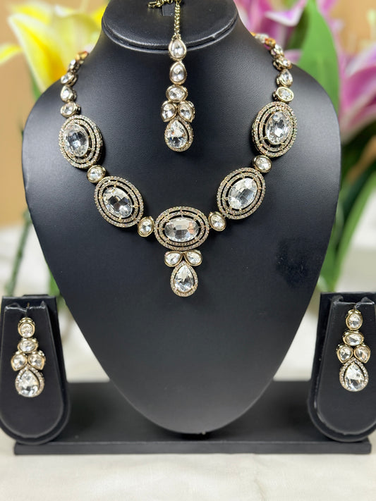 Dew Drops Kundan Set