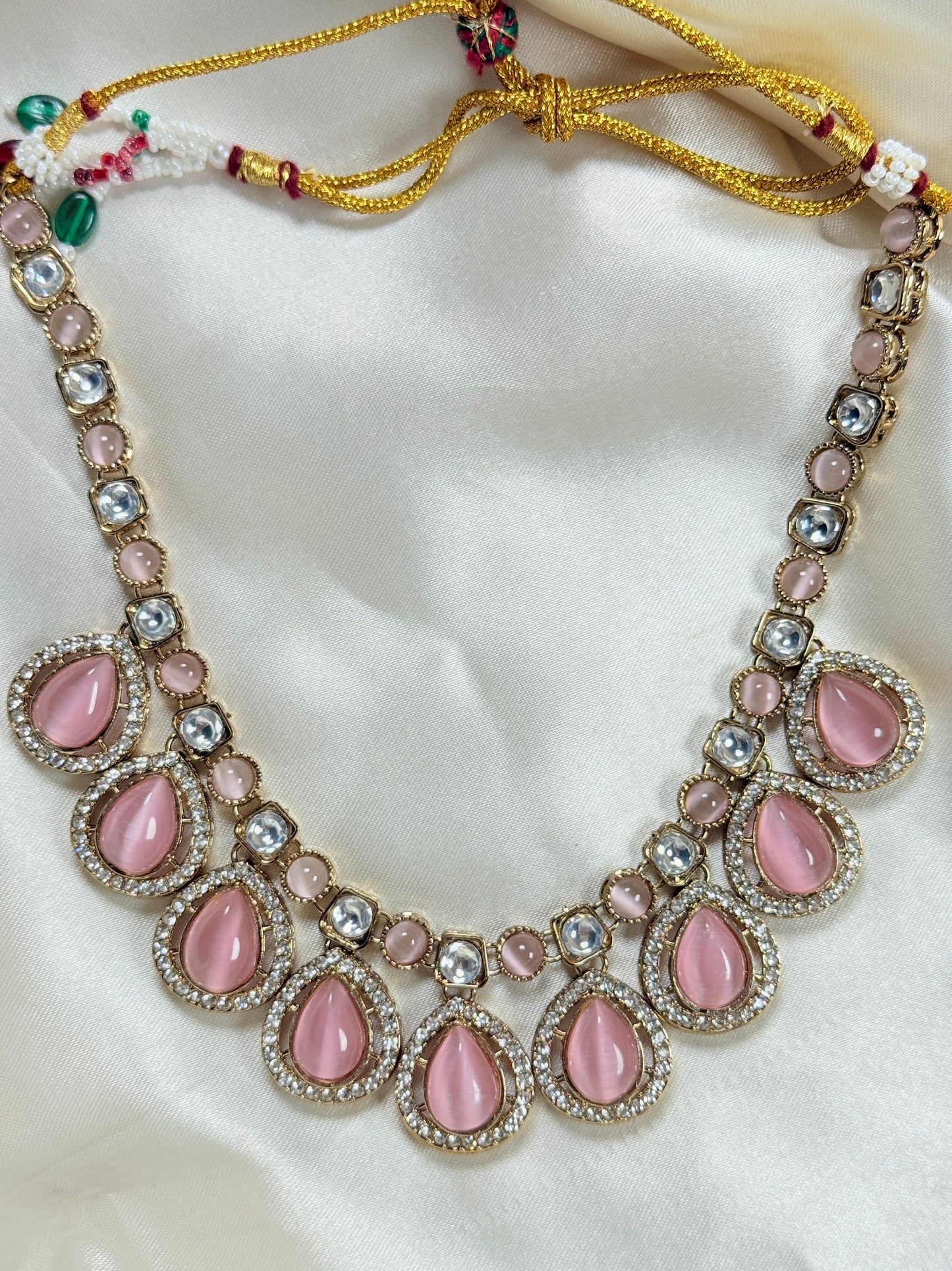 Rose Drops Necklace Set