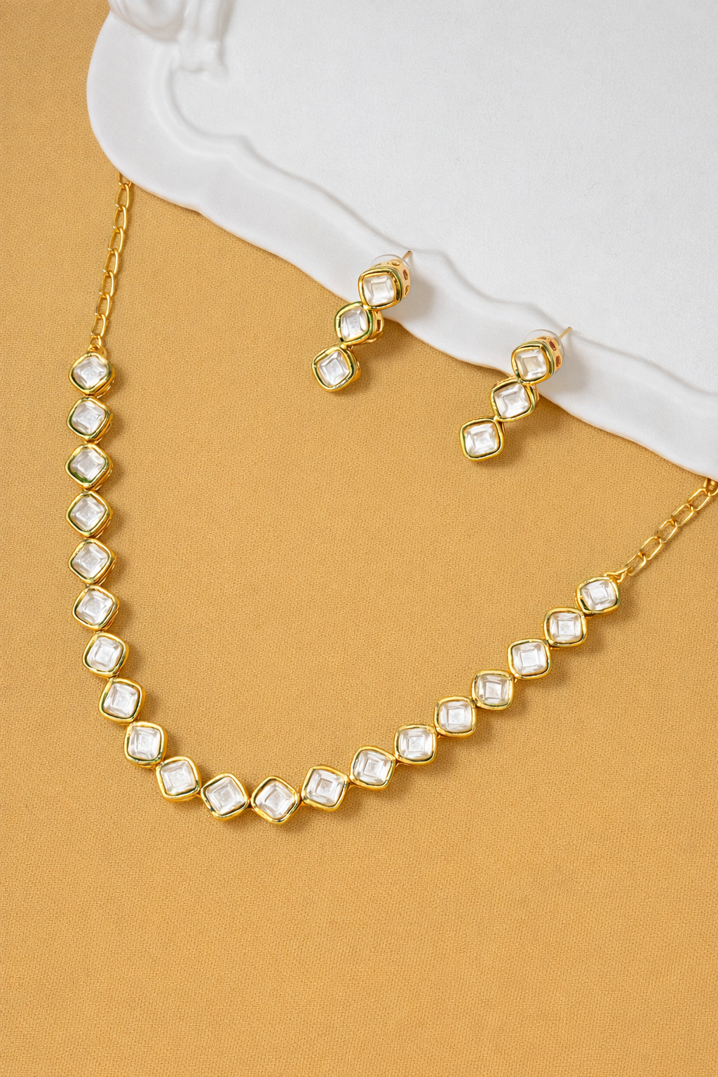 Young Star Kundan Necklace Set